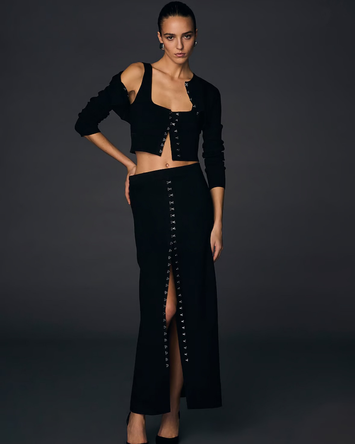 Just in time for Valentine’s Day! 💌 @victoriassecret x @altuzarra out now 💘💘💘

!New York, New York!<br> @emm_arruda