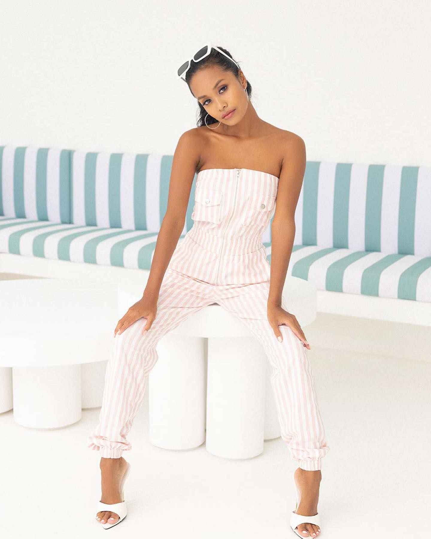 @FashionNova Stripes are always in fashion<br> @putriwithlove