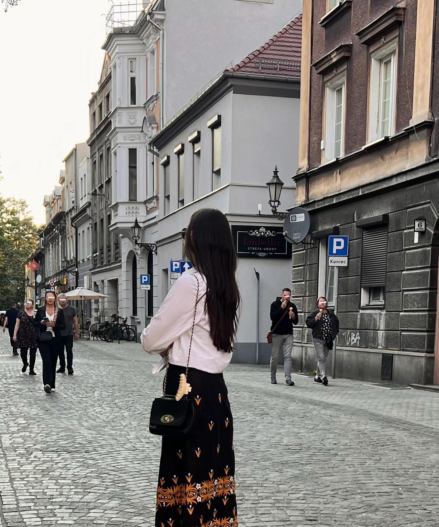„to travel is to live“. 🇵🇱

#travel #europe #poland #travelgram

!Gliwice, Poland!
  @olivia.julietta
