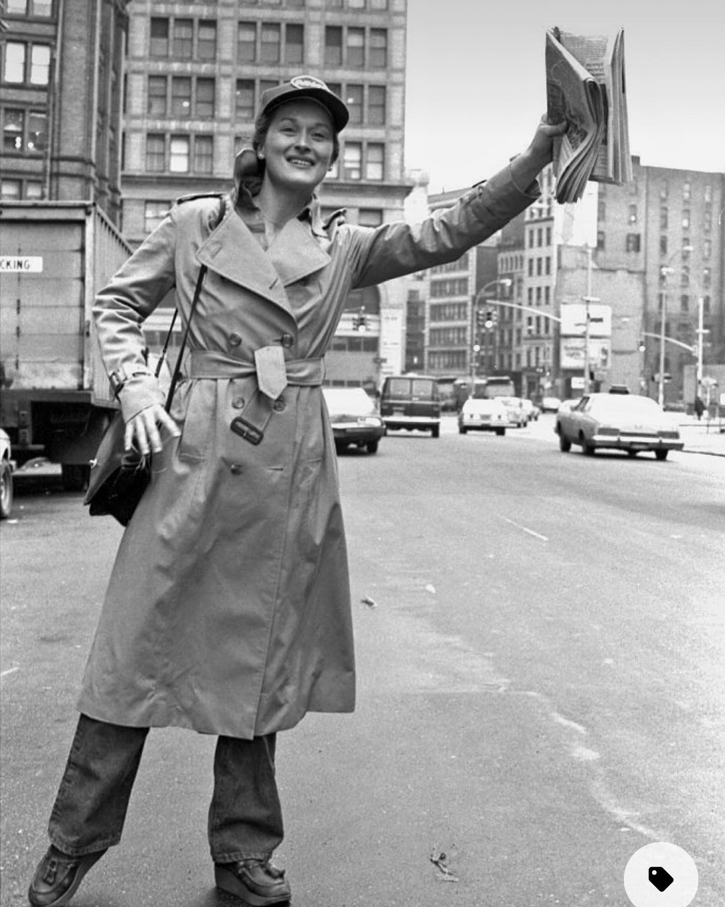 #heytaxi #hellomonday #perfectoutfit #trenchcoat @oliviaarnaud