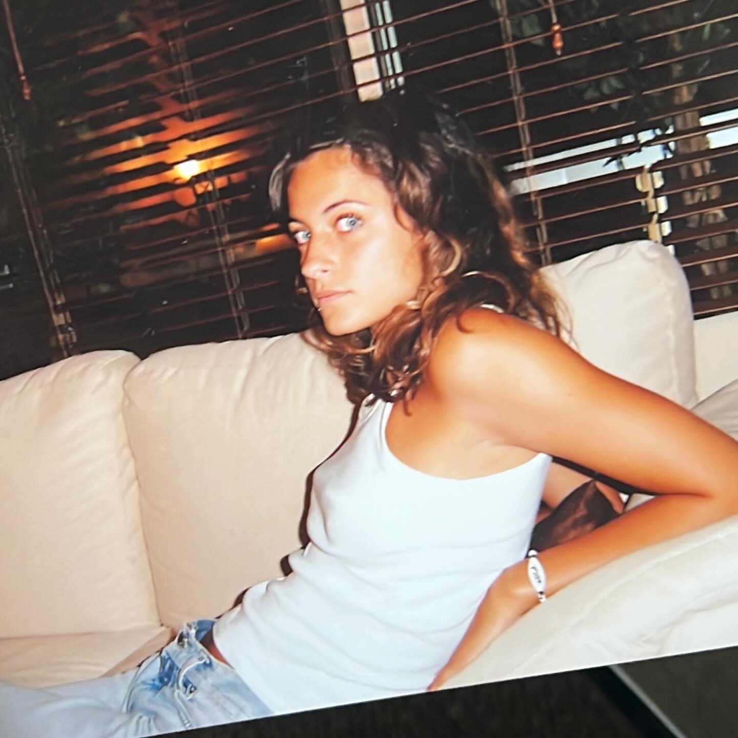 #tbf
#early2000s
  @oliviaarnaud