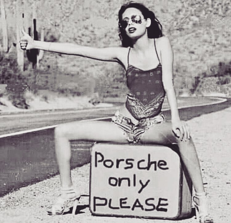 M o o D.
.
.
#via @raphaelyoung #mood #saturday #ride #langoustine @oliviaarnaud