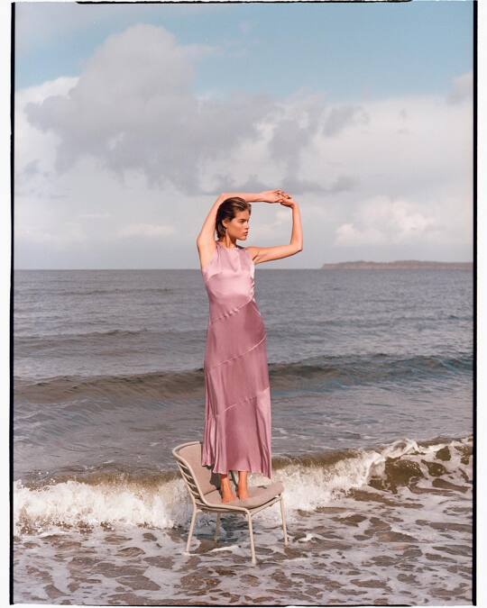 Tur til fur

Creative direction @kornykopia
Fotograf @danielstjerne
Make up, hair @sanneanndriani
Styling @fadimorad
Photo assistants @villemakaroni @madeleine.sjobergs

Et genialt hold<333

!Fur (island)!  @olicoool