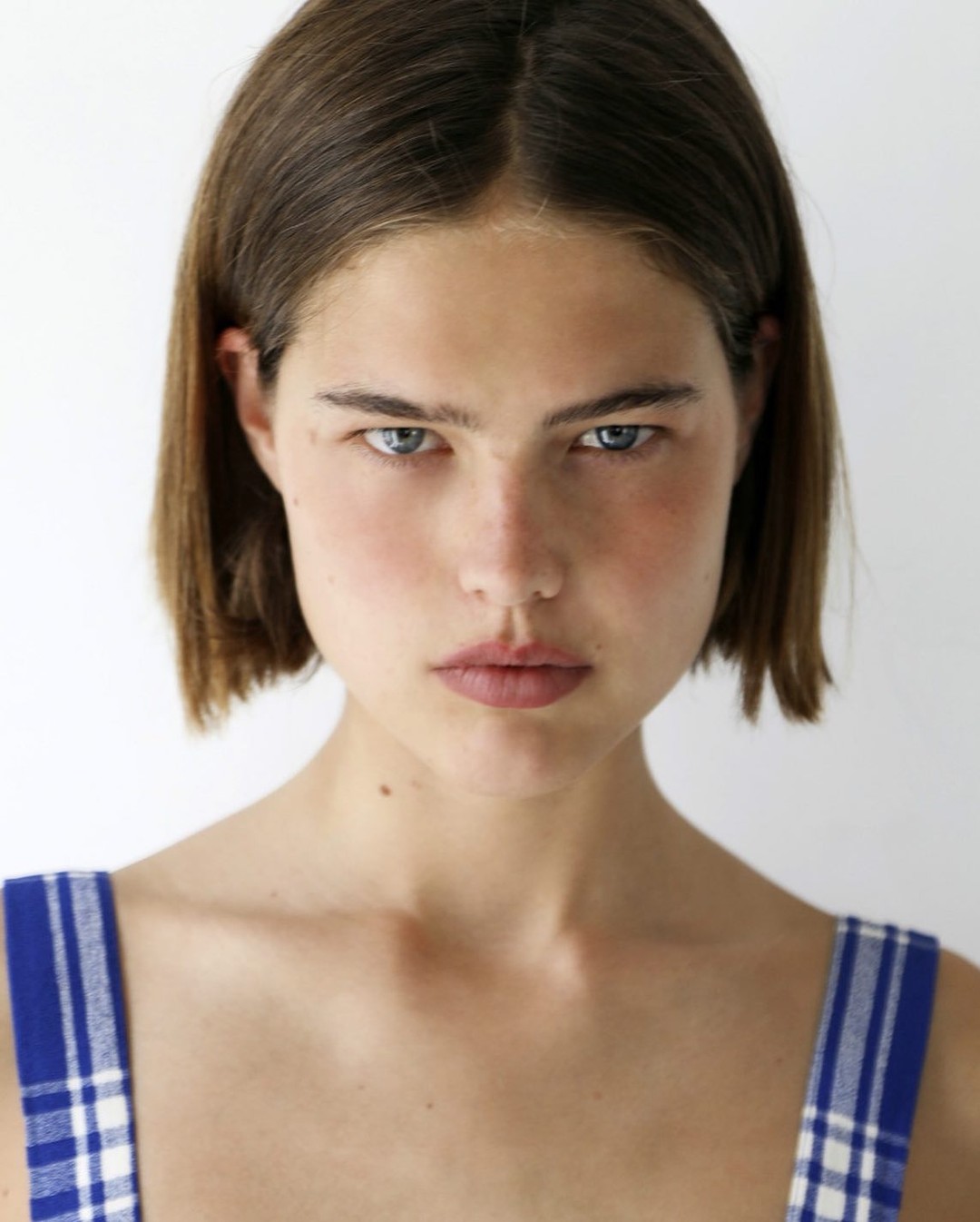 OLIVIA ⚡️
.
#faces #fw22 #beauty #olivia @olicoool @premium_models
!Paris, France!
  @olicoool