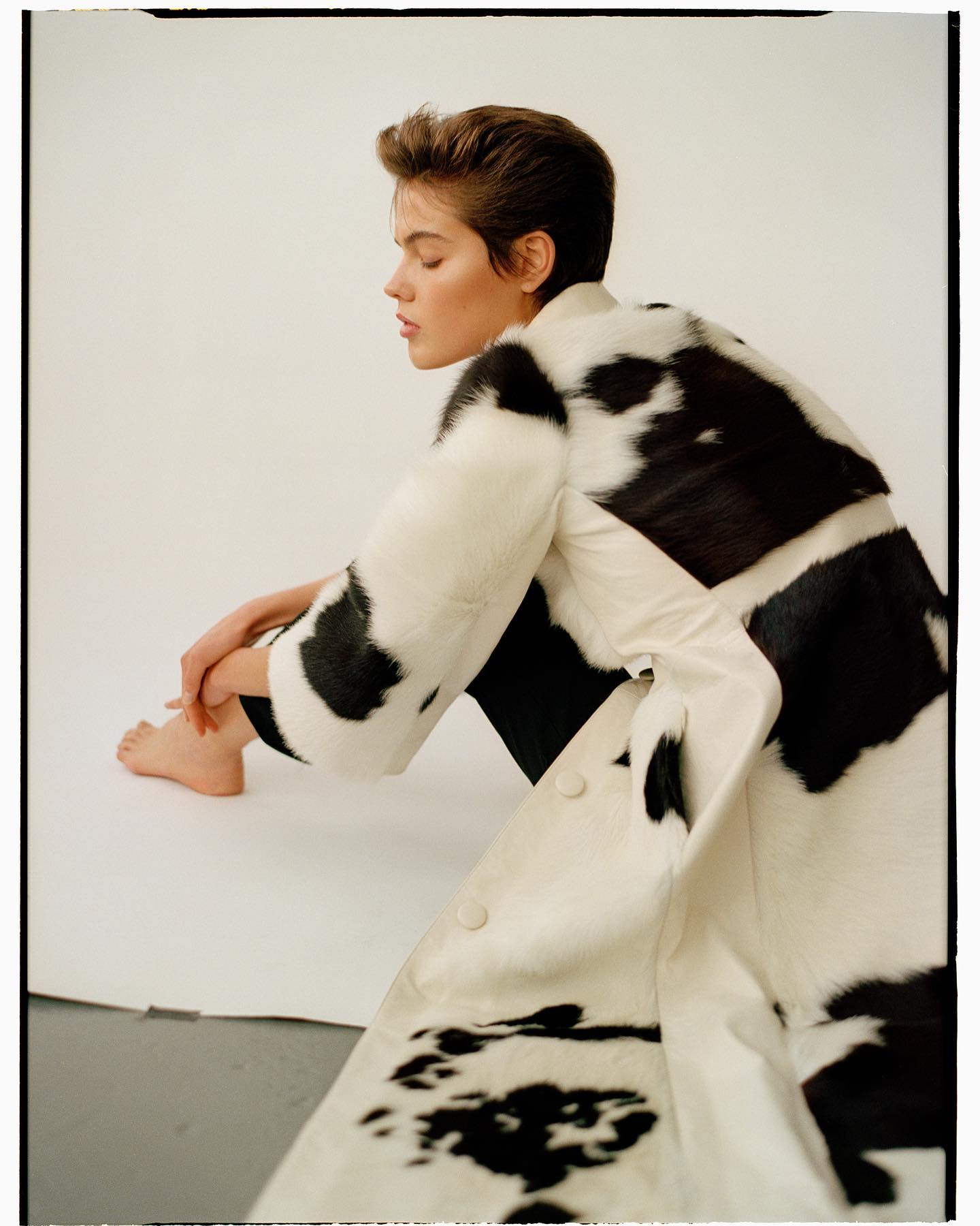 Editorial for @teethmag
.
Styling @fieandersson
.
Hair @sabiinasabish
.
Model @olicoool @elite_copenhagen @ashleygarrod
.
Photographers assistant @dantetid
.
Studio @littlesky_studios
.
Lab @silverlab.dk
See full story at @teethmag online.
Slide 1
Coat @bymalenebirger
Trouser @toteme
Slide 2
Dress @gestuz
Sandals @bymalenebirger
Ancle chain @la_carlia
Slide 3
Blazer @bymalenebirger
#kodak #daylight #kodakportra400 #kodakportra #shootfilm #analog #analogphotography #filmisnotdead #editorial #fashionphotography #teethmagazine
!Copenhagen!  @olicoool