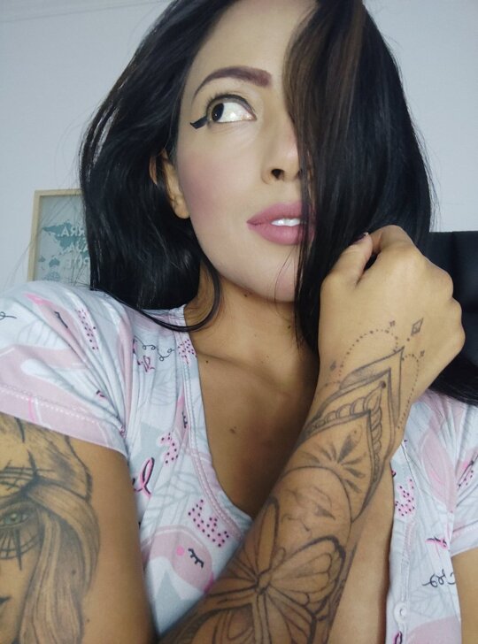 https://onlyfans.com/andreavelezg💥 https://t.co/h1dIzkQs5t