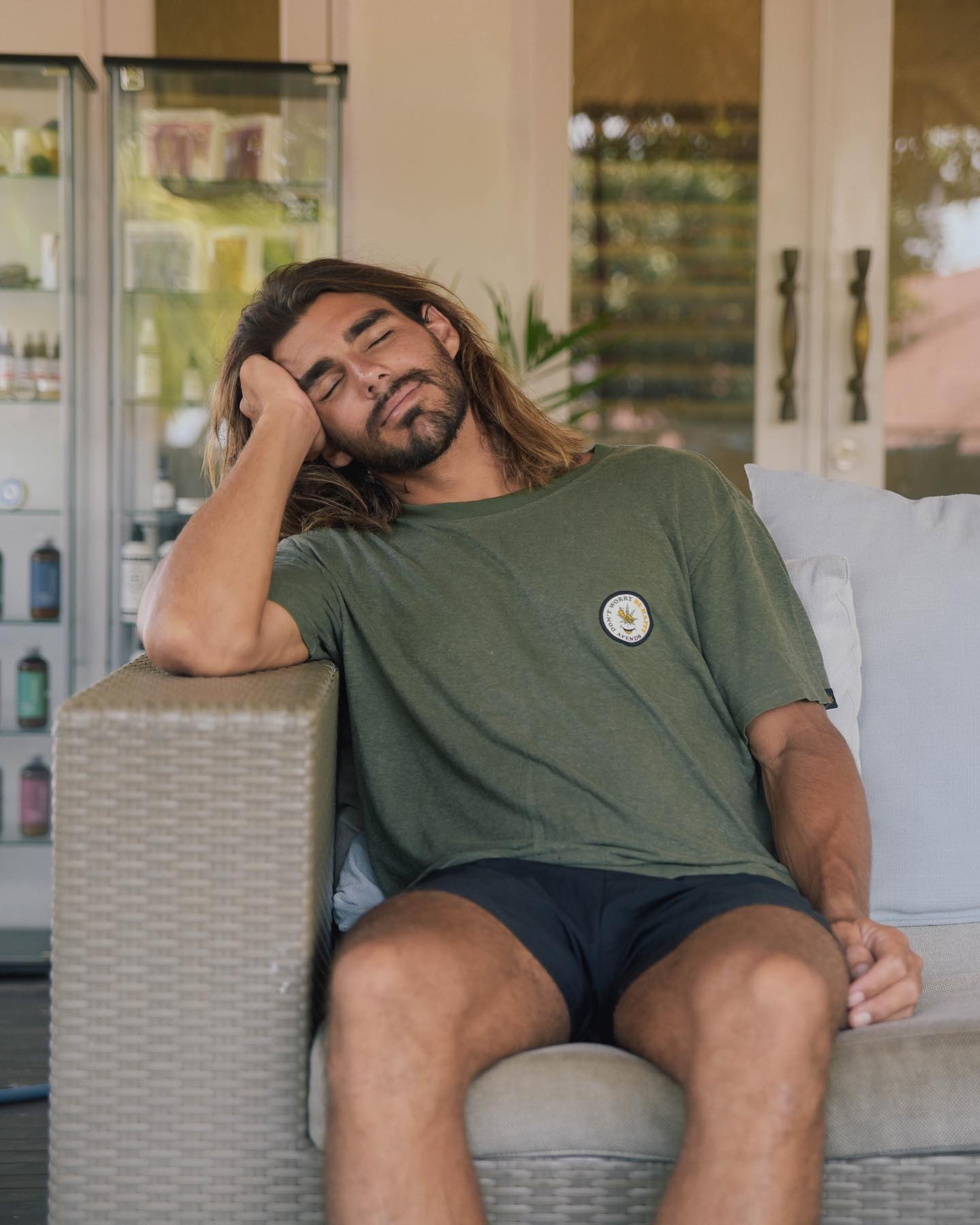 We need your HELP! ☀️ As we know you want to relax like this guy!!!
We have created a survey as we want to know what will make YOU feel most comfortable when we reopen #azurespa 💆🏽♂️💆🏾♀️ @azurespagili
Survey will only take a minute and there’s a special PROMO code at the end 😉
Find link in our bio and let us know in the comments below if you will be coming in 👇🏾
📸 @olivianachle @olivianachle