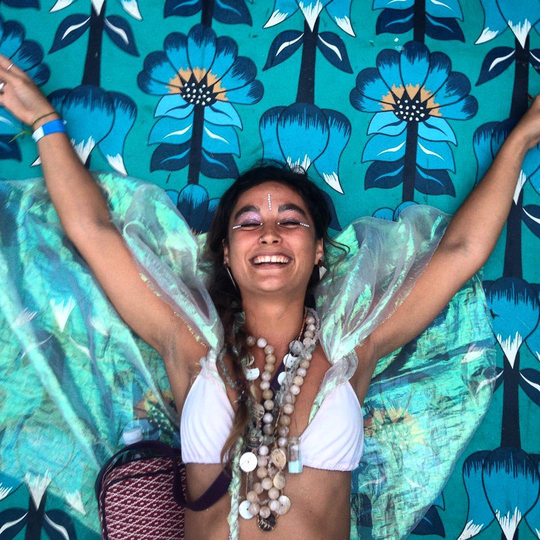 carnaval mood: on 🎉
📷: @marianaputtini 
#tonoadorofarm @olivianachle