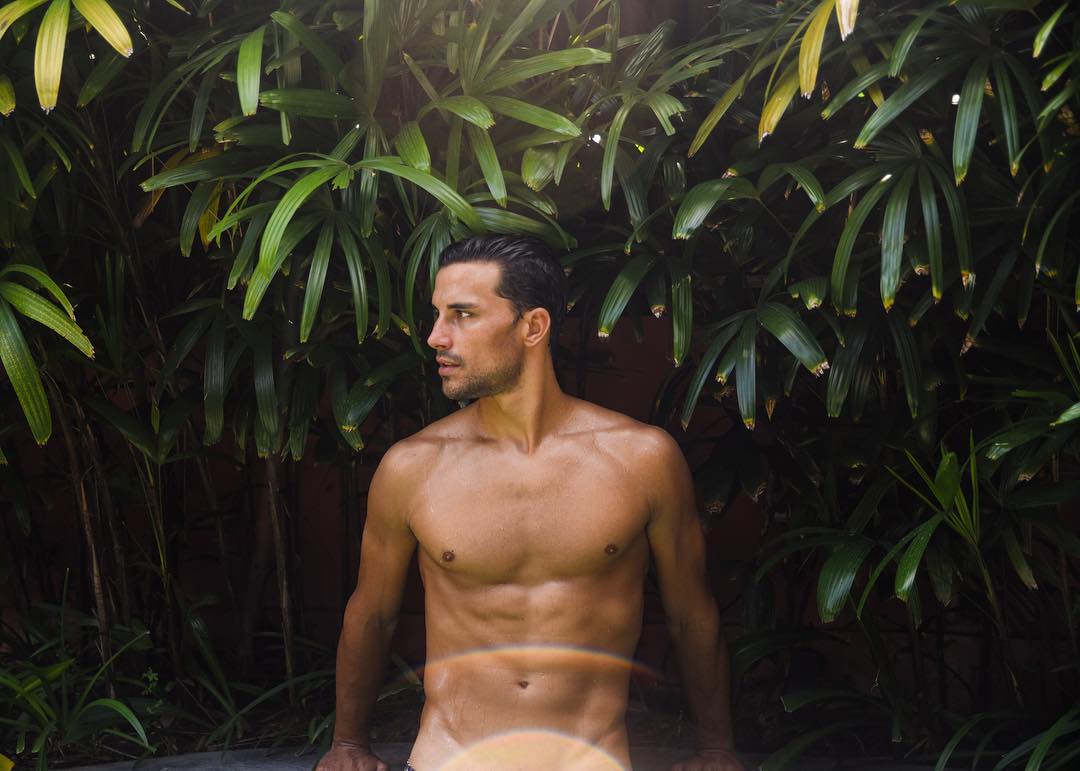 @jaimeastrain ••• @olivianachle