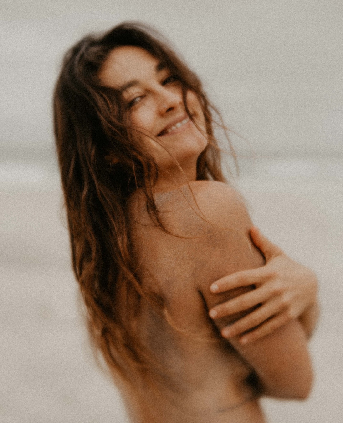 Daily Mission: Finding and appreciating beauty and joy in as many moments as possible... (And using this powerful eclipse to dream up and write down everything I desire in my life moving forward) 🌑
One of my favourites of Olivia
#joy #happiness #embrace #jpuntamed #boudoirbyronbay #selflove #boudoirbrisbane #boudoirgoldcoast #sydneyboudoir #boudoirsydney #shootextraordinary @olivianachle