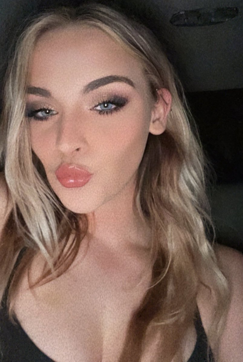 gimmie a kiss https://t.co/YiD7P1Rv7I