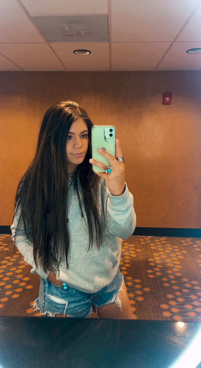 Can't please ‘em all🦋 https://t.co/XsahjpWyuG

@rachlynn171