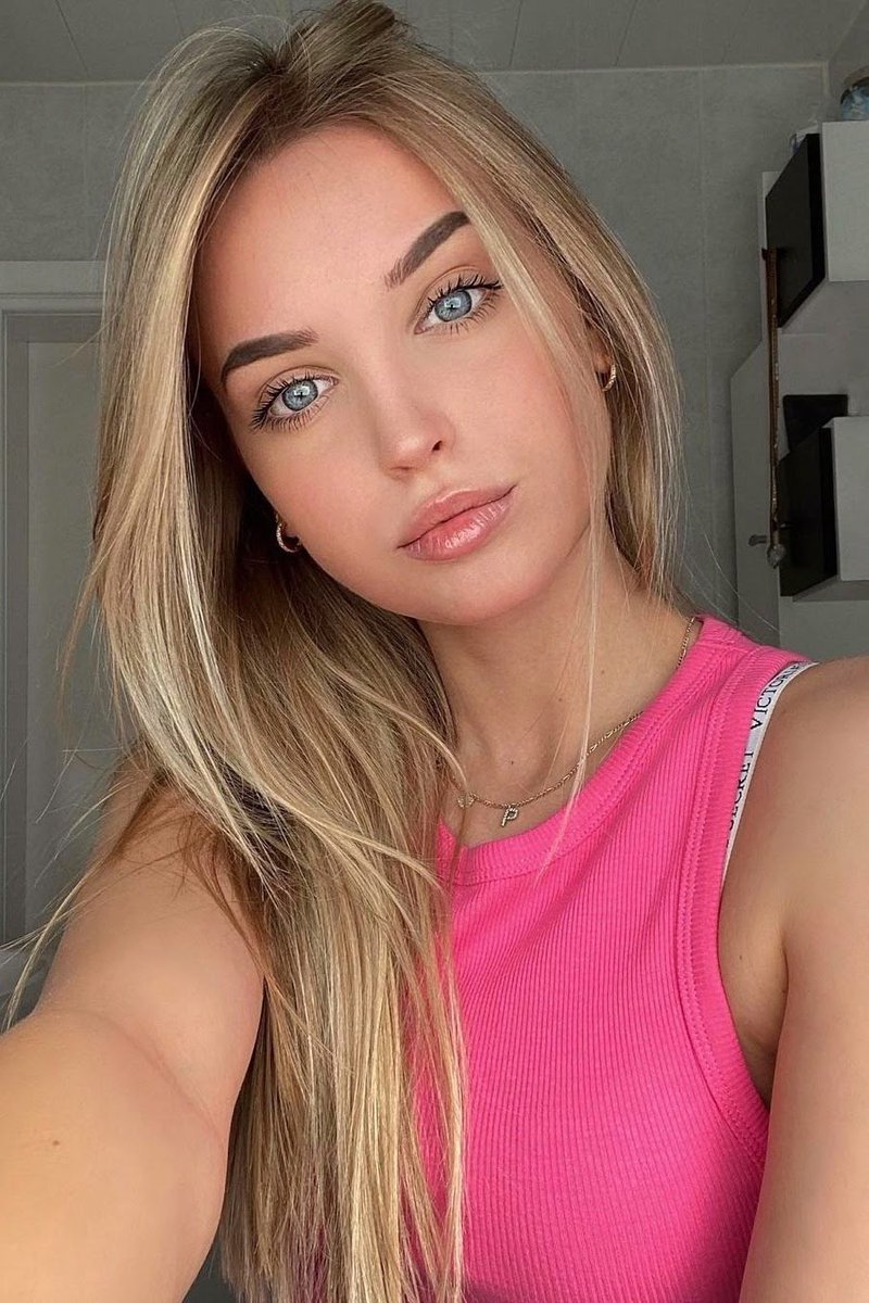 Wonderful new day 🦋💙💋 https://t.co/YBRGFUnjaE

@Kristal38922455