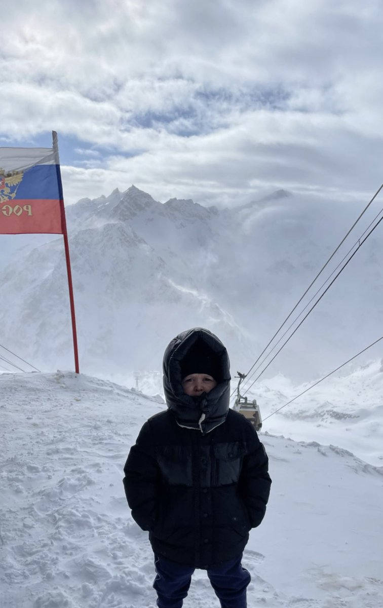 Respect Women https://t.co/i1dNZ5n9GN

@HasbullaHive