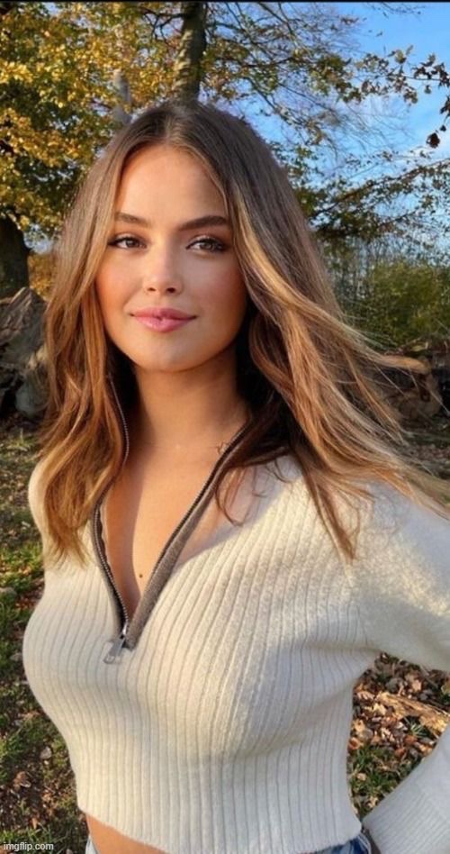 Bonjour les ami(e)s☕️
Bon jeudi avec le sourire😊 
Bon courage pour ceux qui taffent 
Prenez-soin de vous🙏🏼
Bisous bisous💋💋 

Good morning 
Wishing you a blessed and joyful day 🌸 https://t.co/1EjkQSByjR

@Ouly05404755