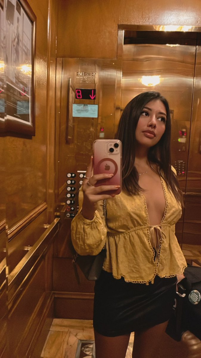 Catching flights not feelings ✈️ https://t.co/e6ya1RwjbI

@lovennft