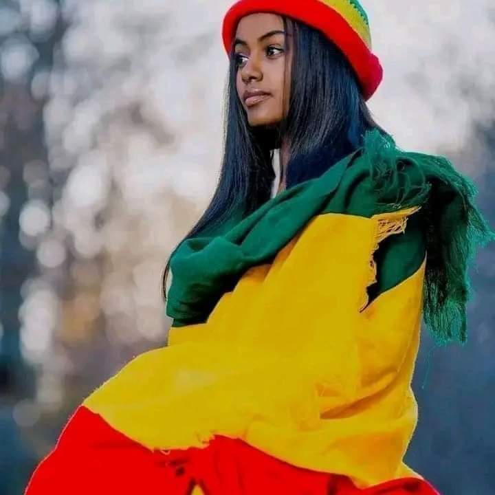 15 Interesting Facts About Ethiopia🇪🇹
1. The Ethiopian calendar is different from the Georgian calendar. There are thirteen months in the Ethiopian calendar, which means they are currently in 2014.
2. Ethiopians also measure the hours of a day to a different schedule based on https://t.co/dQer2lpiFF
@BCRealityy