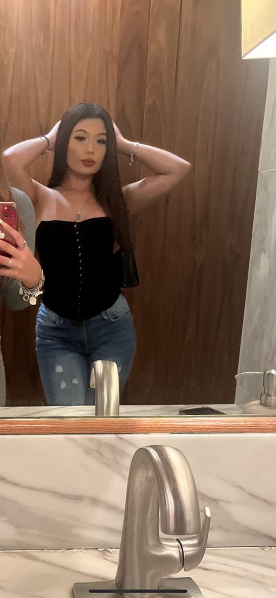 🖤 https://t.co/ufrh8fT4cw

@andddreaa