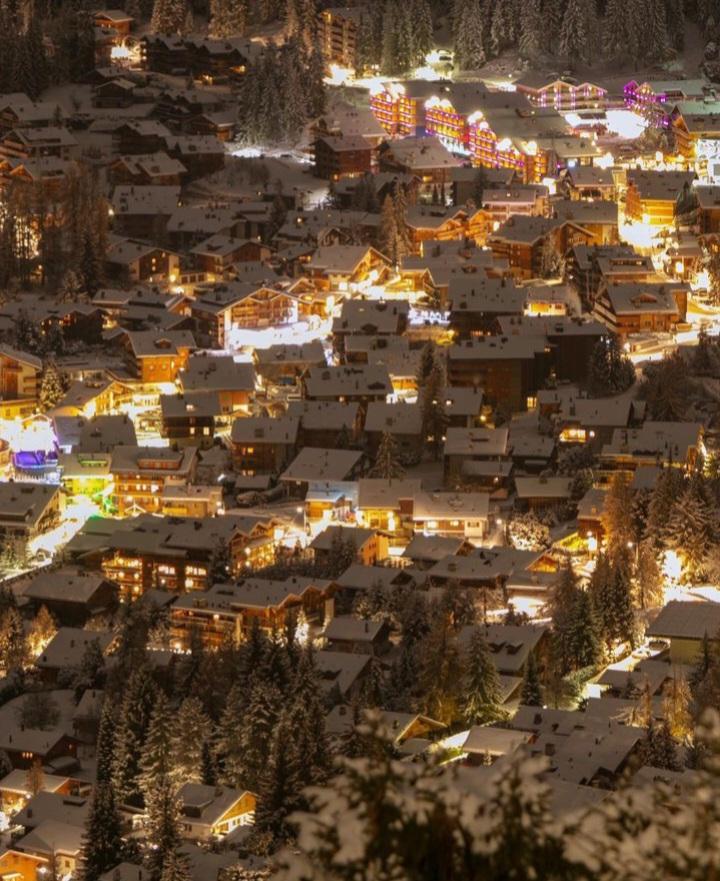 Switzerland ✨️❄️✨️🤍✨️🇨🇭 https://t.co/UFXsPPRfoQ

@DolceRagazza26