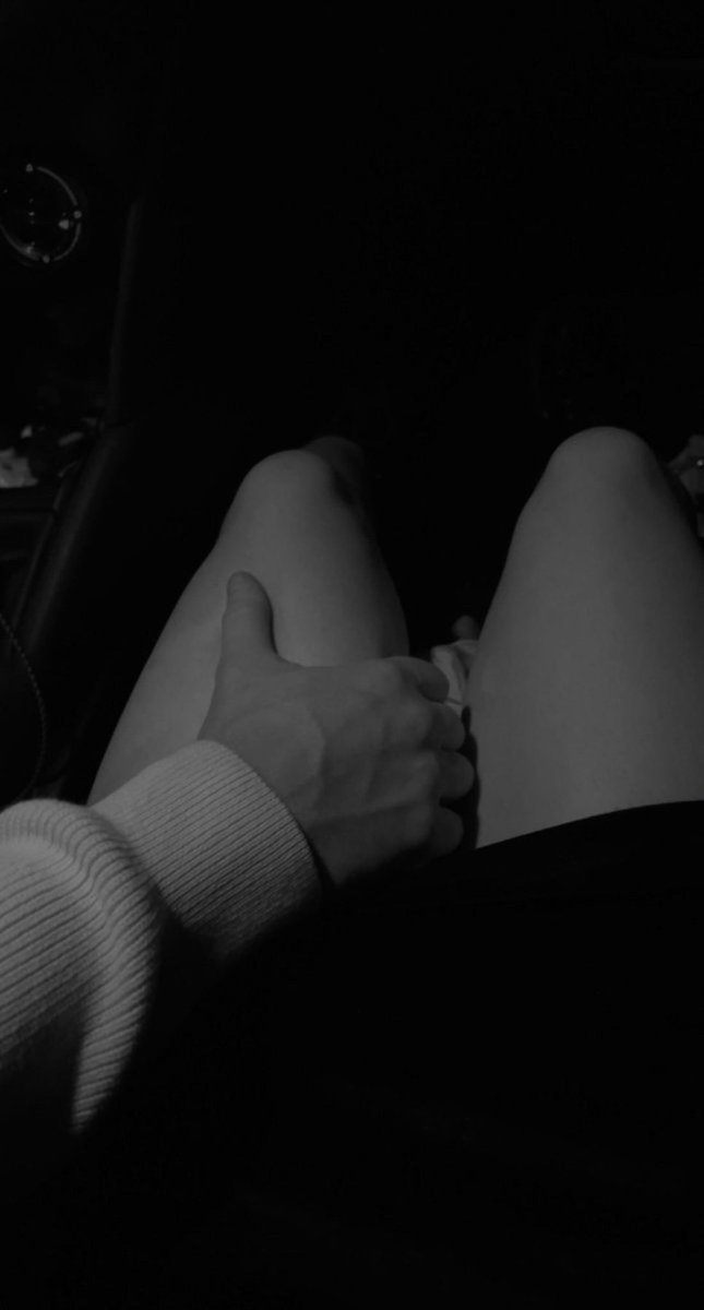 Movie date with me and mine🤭💜 https://t.co/kBClPNqRI7

@NuJhayhne