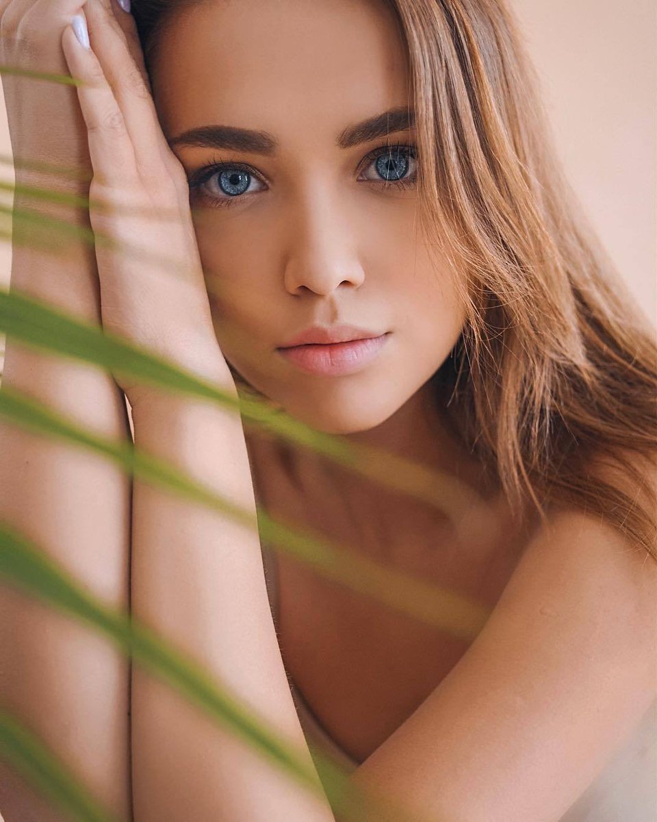 GoodMorning 🌺 https://t.co/eKruJ2uAVS

@kdslgg