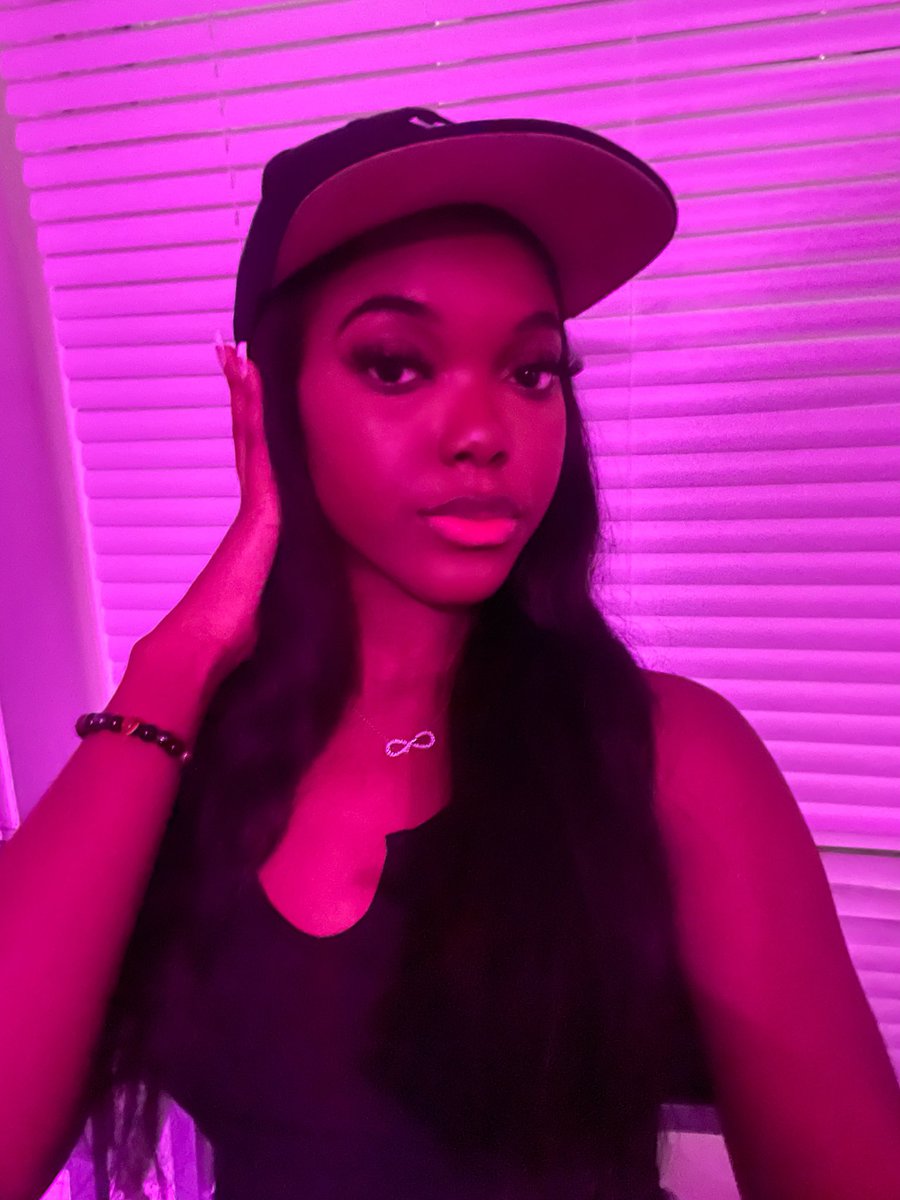 💕🧪 https://t.co/VANg51ACjh

@viccbaby21