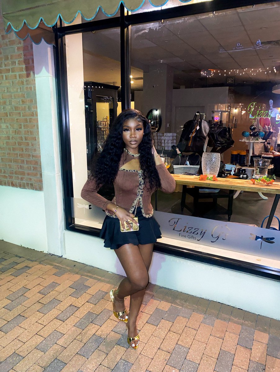 blessed https://t.co/4PHB1kyNE1

@liloledani