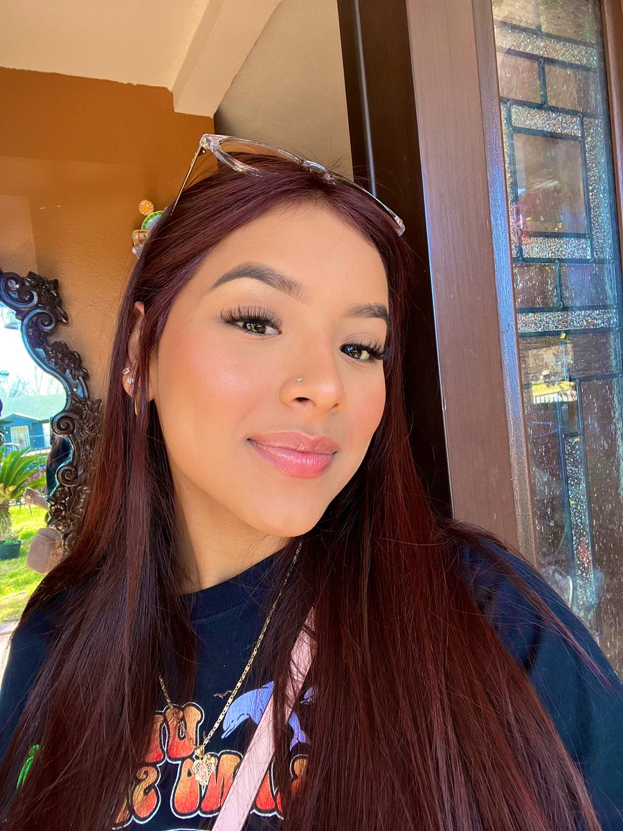 😘 https://t.co/bB8CEaRzy0

@xojessiiccaa