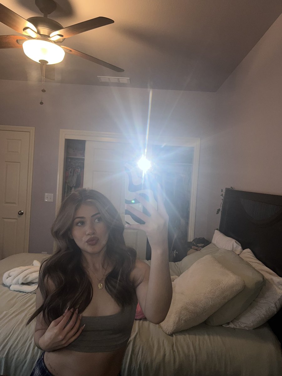 dnd https://t.co/C9GQT7PguG

@aileenalfaro_