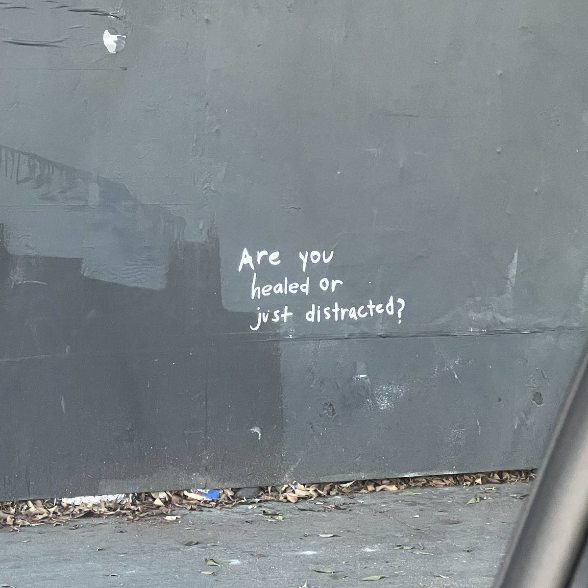 are you? https://t.co/dO9HeU5k2f

@violettweets_