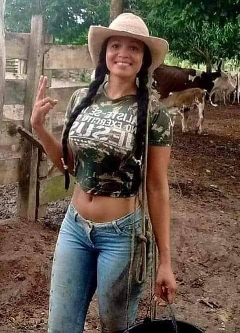 Nativeamerican girl 👉📷 🇱🇷
Say, YES https://t.co/n98BMXrVPO

@nativea_lovers