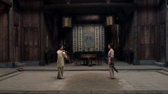 Can you name this Oscar-winning film? 👉 https://imdb.to/3zCBHPn https://t.co/xJzH9NsWC8