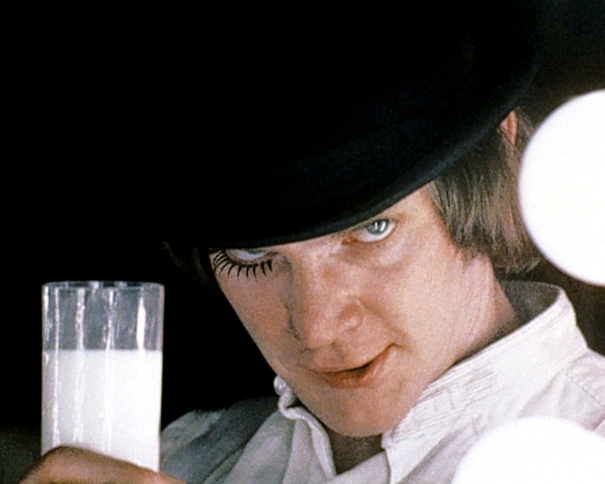 Explain #AClockworkOrange in 5 words 🥛  https://imdb.to/3RxKw4h https://t.co/h3P1lFvj8C