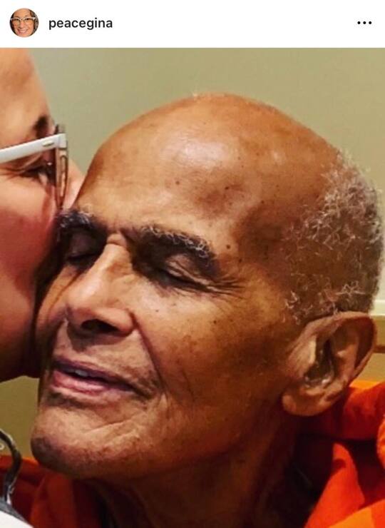 Sending light and love to the Belafonte family. Thank you for sharing Mr. B with the world!
  @harrybelafonte