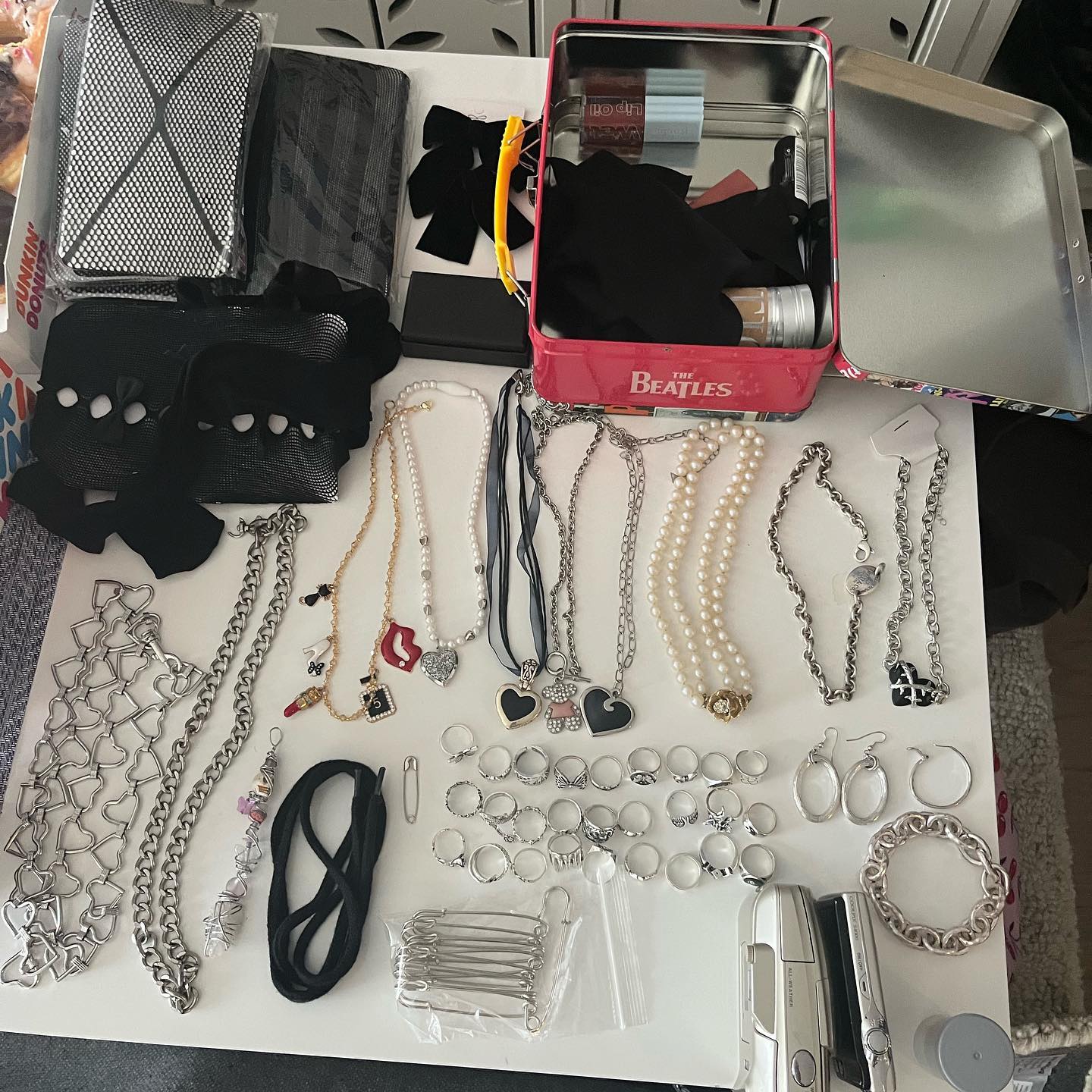 ACCESSORIZE
 @jesseleonarrd  @emersonisa