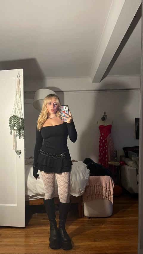 4.23<br> @littleemmie101