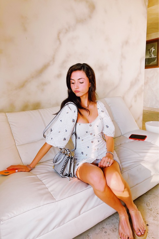 lillchoplin &verbar; VSCO  https://vsco.co/lillchoplin/media/623353927a31b017242c58a6