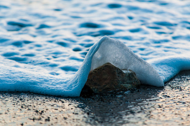 Seafoam Splash Captured At A Thousandth Of A Second   #perfectlyTimedPhotos