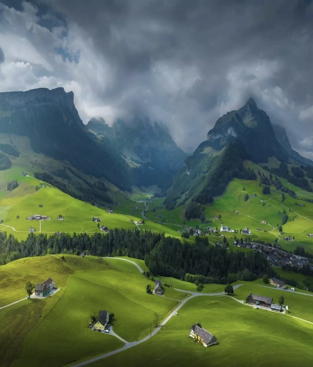 🌲 https://t.co/snZ8hjeEli

@Traveler07S