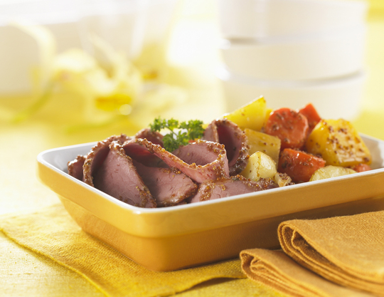 This cozy meal is great for weekends. Corned beef brisket is gently simmered, roasted, brushed with a maple syrup and mustard glaze, and baked to perfection. https://t.co/DjTIMWt34G https://t.co/6JZ438A1S5


https://bit.ly/3u7jAiw