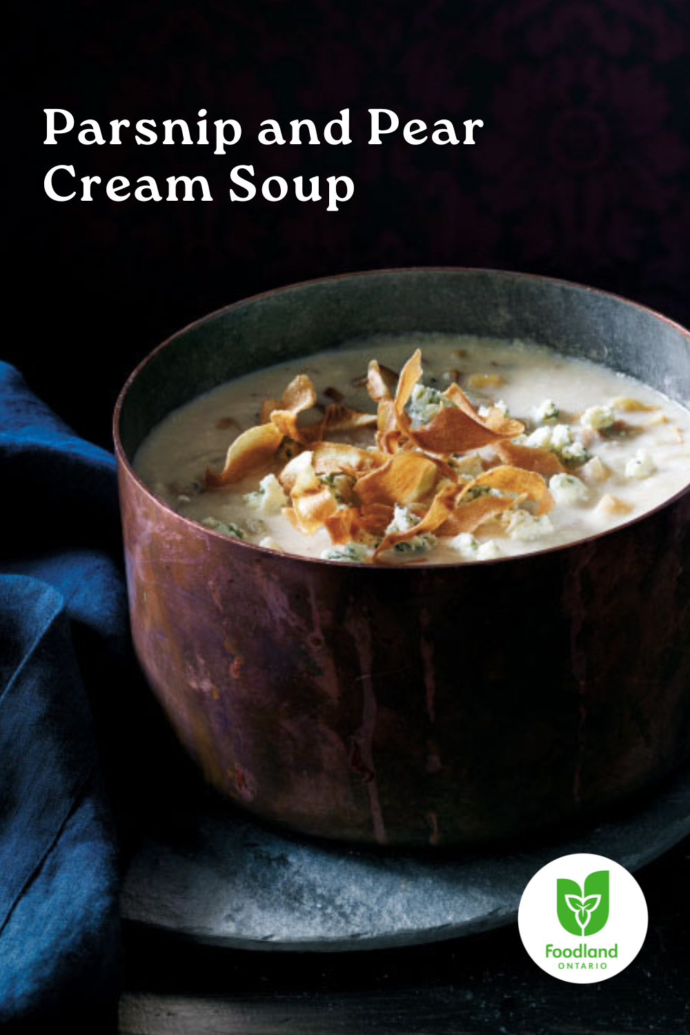 Parsnip and Pear Cream Soup
Parsnip and Pear Cream Soup
Looking for a cozy, elegant dish to impress your guests? Try this Parsnip and Pear Cream Soup!
The unique blend of sweet pears and earthy parsnips creates a silky, flavourful soup that’s perfect for entertaining. Topped with crispy parsnip shavings and a touch of crumbled blue cheese, it's both a visual and taste sensation! #loveONfood
https://www.ontario.ca/foodland/recipes/parsnip-and-pear-cream-soup-0