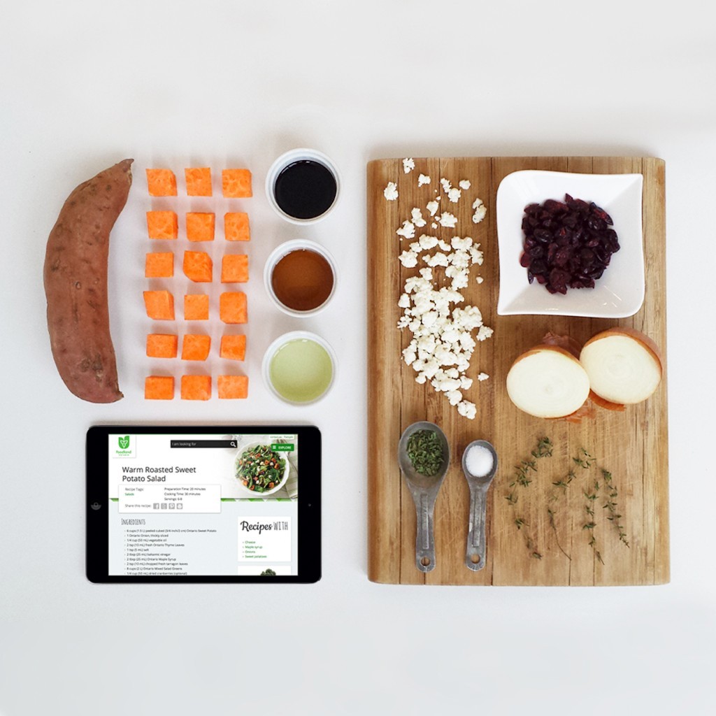 Looking for a new salad to try out this month? This Warm Roasted Sweet Potato Salad features a handful of Ontario Fall flavours!foodlandontario