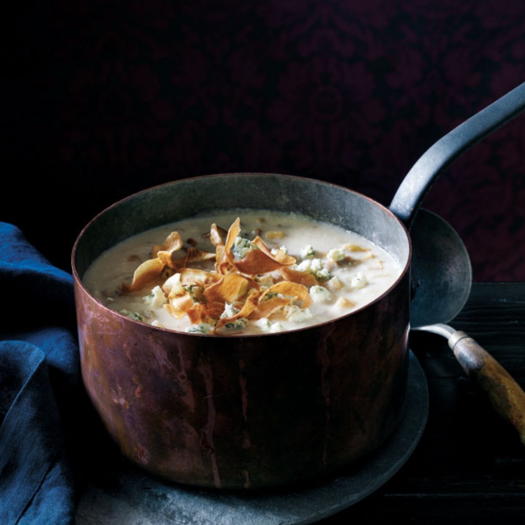 Warm up as the weather cools down with this rich Parsnip and Pear Cream Soup.
Bold Ontario flavours work together in harmony to create this sensational soup that's sure to impress!
Click the link in our bio for the recipe!foodlandontario
