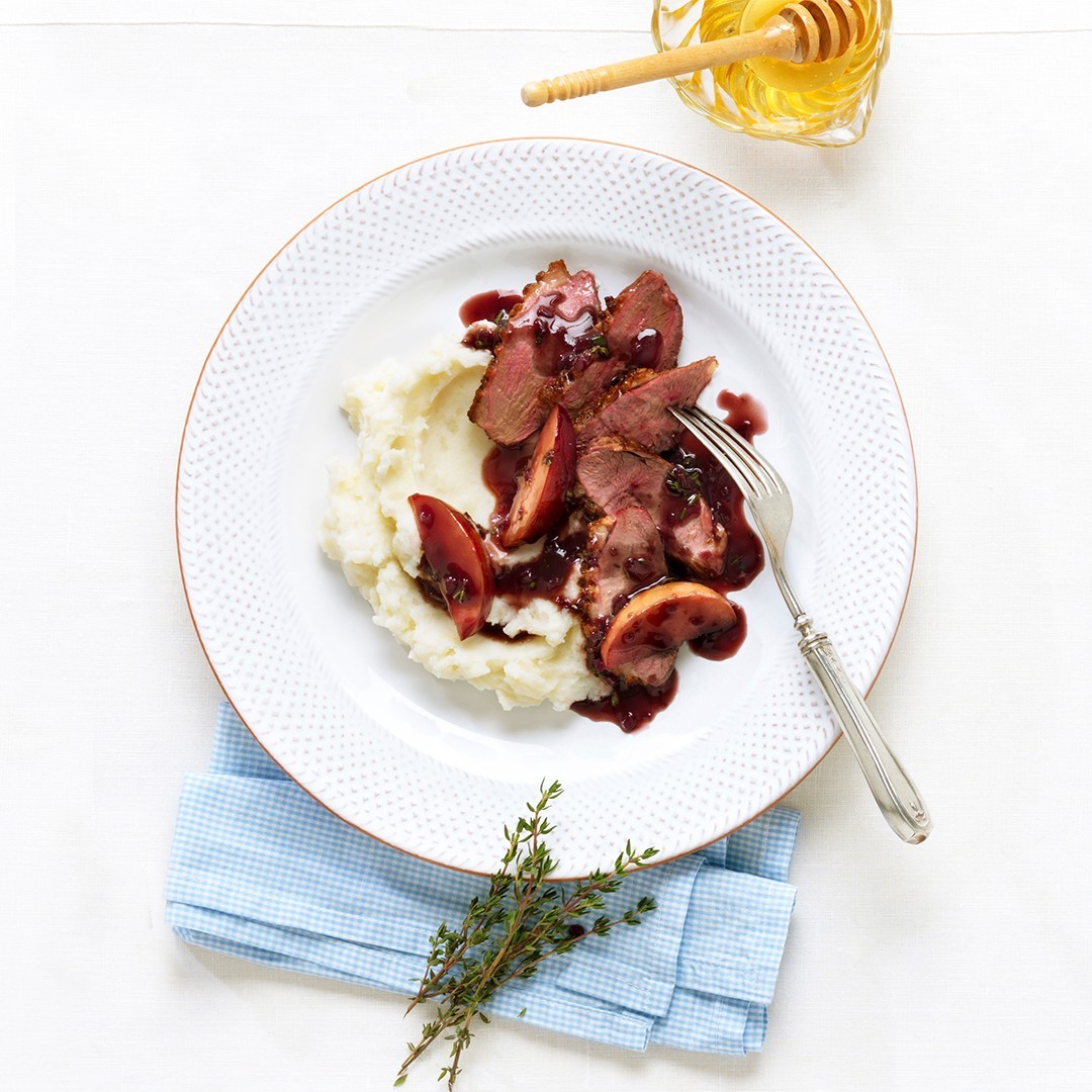 This elegant dinner features minimal prep and fast cooking time. Serve with mashed or roast potatoes and sautéed spinach to impress friends and family. 

Click the link in our bio for the recipe!
#loveONTfoodfoodlandontario