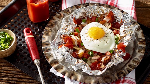 Poutine for breakfast? Sign us up! This oh-so-Canadian dish is a fun breakfast that the whole family will love. #loveONTfood #Poutine #breakfast 
https://t.co/BiHr858wi3 https://t.co/ygBa5Zdwj9


https://www.ontario.ca/foodland/recipes/grilled-breakfast-poutine-0
