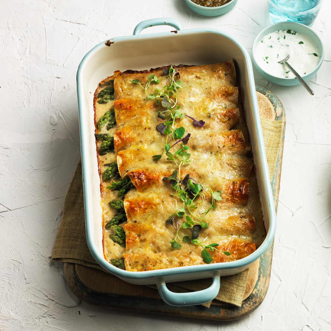 Fresh, crisp Ontario asparagus is the star in this family-friendly dinner. Packed with flavour and full of fresh Ontario goodness this dish is sure to satisfy. 
https://t.co/hiRjzyLnqO
@onasparagus https://t.co/DWtdbPJVbk


https://bit.ly/3BCVmAf