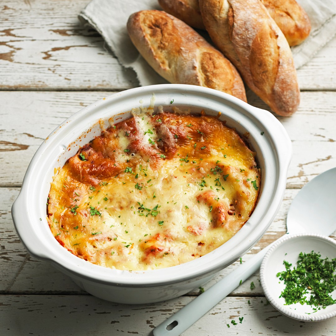 Who knew making lasagna could be this easy? 

Once the meat and vegetable sauce is made, it’s just a matter of layering it with uncooked noodles and cheese, then set the slow cooker for 4 hours.
https://t.co/JWBo3ARjFU
@OntarioTurkey https://t.co/27xMV6GHDs


https://bit.ly/3BQjTCK