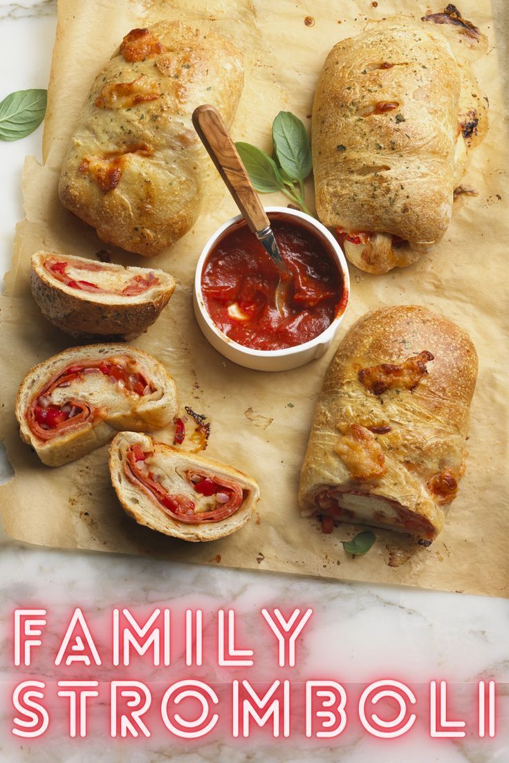 Family Stromboli
Family Stromboli
Get the entire family involved in dinner tonight with this tasty Stromboli. Be sure to serve with a side of tomato sauce for all your dipping needs.

https://www.ontario.ca/foodland/recipes/family-stromboli