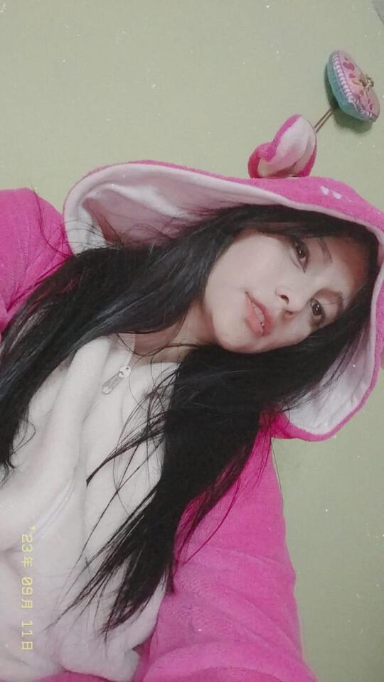 Kyomi_chang's cold 🥶 Uploaded April 02, 2024  https://chaturbate.com/photo_videos/photoset/detail/kyomi_chang/17604122/