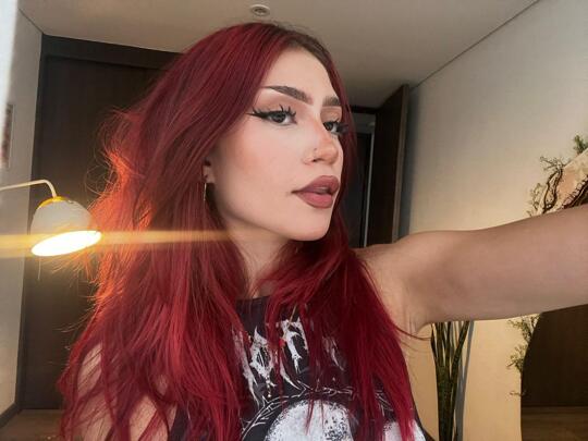 Chloebritto's me
Uploaded January 19, 2025

https://chaturbate.com/photo_videos/photoset/detail/chloebritto/20180278/